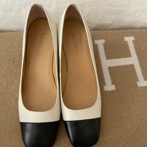 Talbots captoe pumps size 9